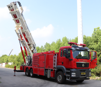 Caminhão de bombeiros com drenagem de alto-fluxo